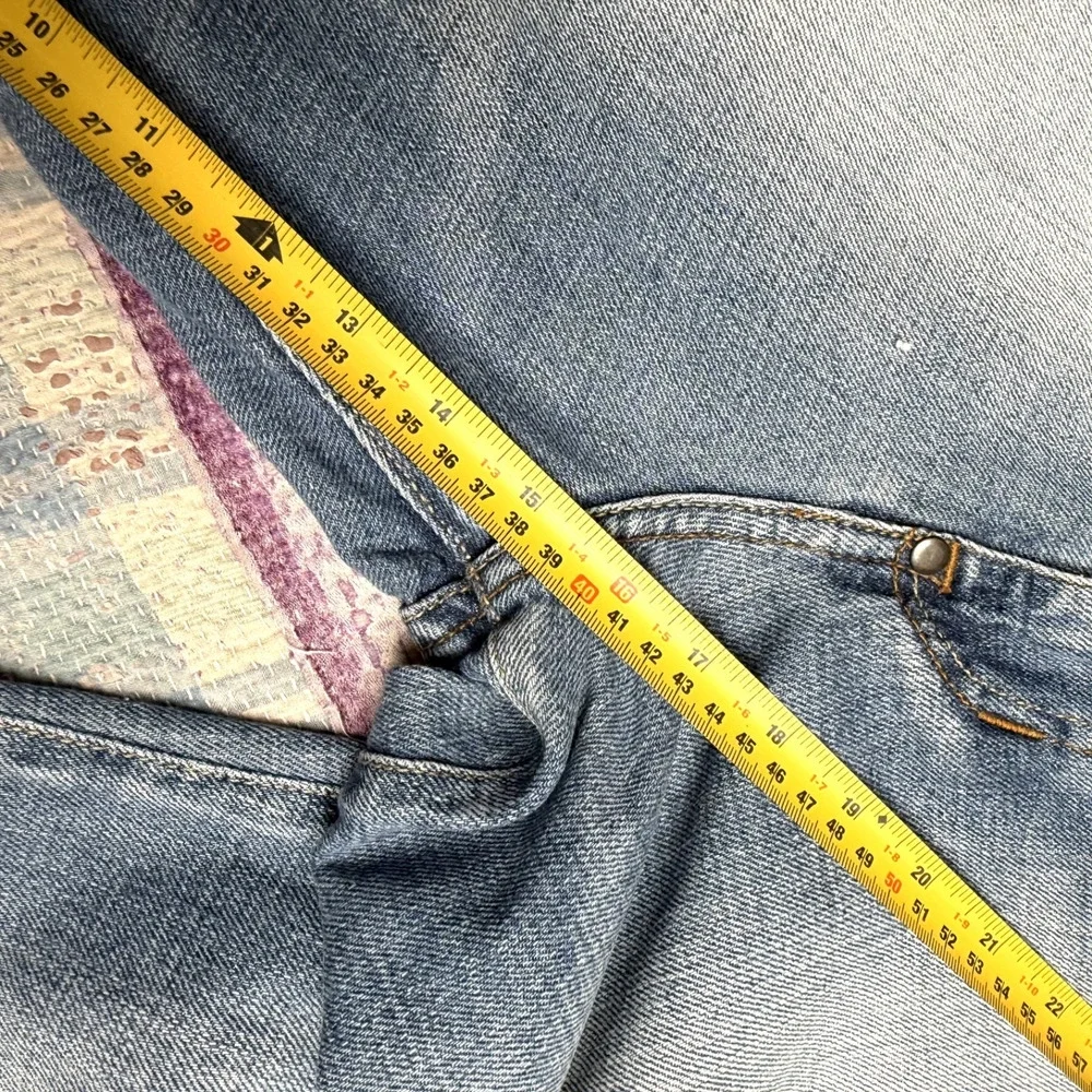 Vintage Y2K Ecko Unltd Light Wash Denim Short 38 Embroidered Pocket Rhino Baggy - Picture 12 of 13